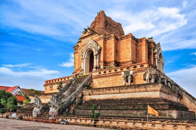 Long Neck Village, Silver Temple & Chiang Mai Top Cultural Sites - Who Should Book This Tour?