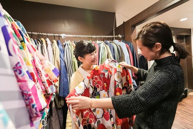 Long-sleeved Furisode Kimono Experience in Kyoto - End Point