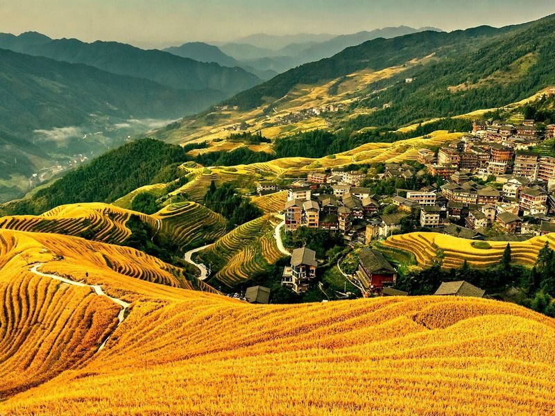 Longji Terraces & Huangluo Yao Village Full-Day Tour - Huangluo Yao Village: culture or souvenir stop?
