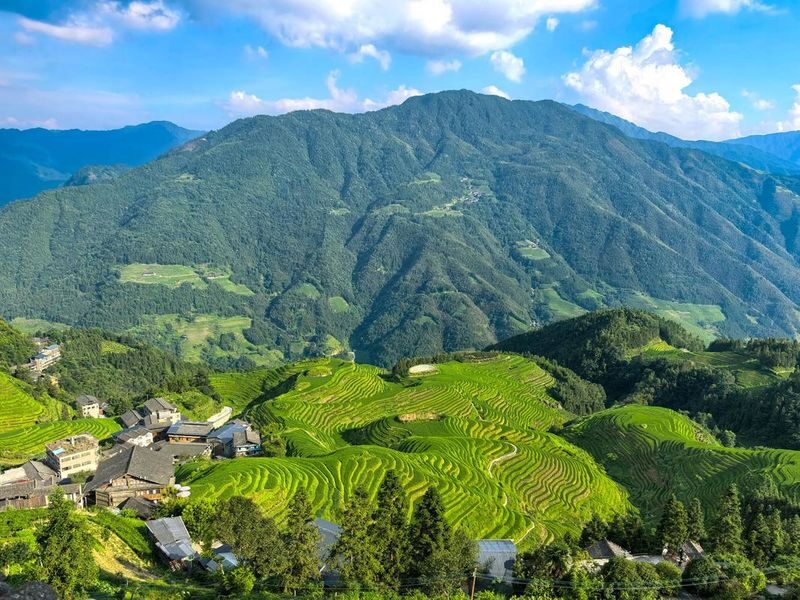 Longji Terraces & Huangluo Yao Village Full-Day Tour - Lunch, transport, and the value of $60.29