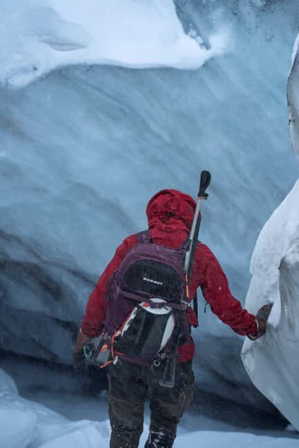 Longyearbyen: Snowshoeing Adventure to Svalbard Glacier - A Detailed Look at the Snowshoeing Adventure
