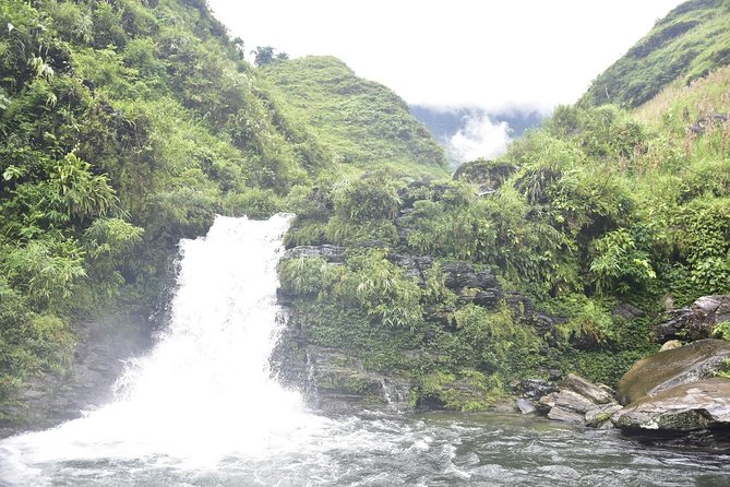 Loop The Ribboning Path Cut Into Mountainside - Itinerary