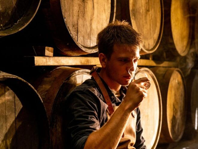 Loosbroek: Grain-to-glass Whisky Distillery Tour & Tasting - Meeting Point and Important Information