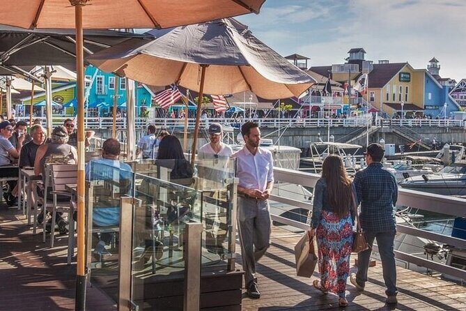 Los Angeles Beach Towns and the Shoreline Village Private Tour. - Venice Beach: The Bohemian Heart of LA