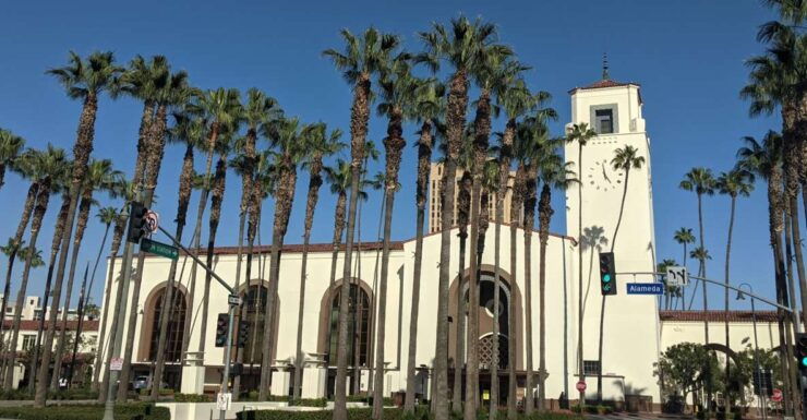 Los Angeles: Downtown Scavenger Hunt Walking Tour - Tour Overview