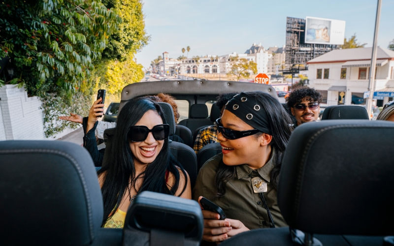 Los Angeles Half-Day City & Beach Tour with Hotel Pickup - Griffith Observatory and the Hollywood Sign View