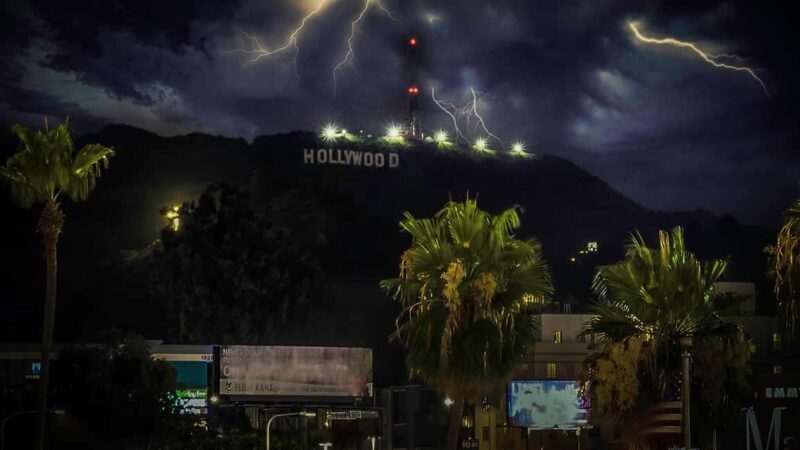 Los Angeles: Haunted LA: Ghostly Encounters Flashlight Tour - Why This Tour Is a Good Choice