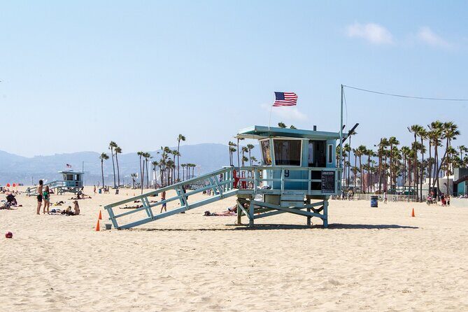 Los Angeles Iconic Highlights: Private Half-Day Driving tour - Exploring the Itinerary in Detail