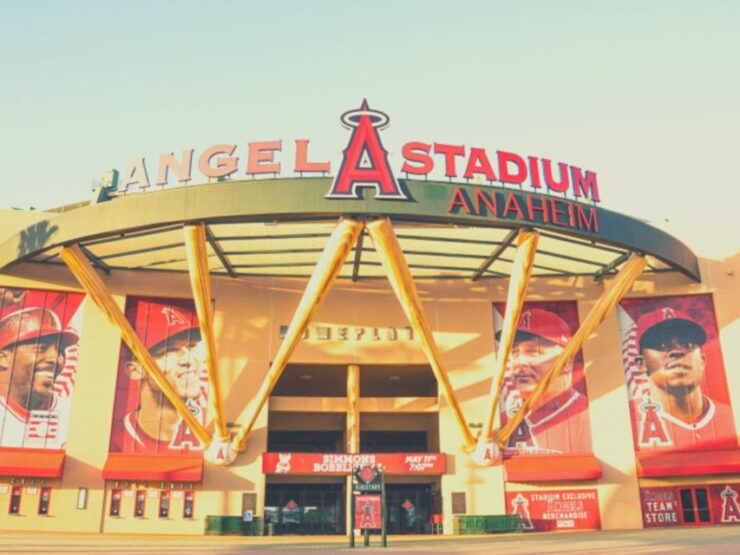 Los Angeles: LA Angels Baseball Game Ticket at Angel Stadium - Experience