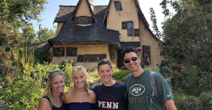 Los Angeles: Private Celebrity Homes Van Tour - Activity Details