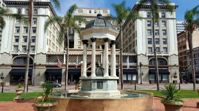 Los Angeles: Private Celebrity Homes Van Tour - Common Questions