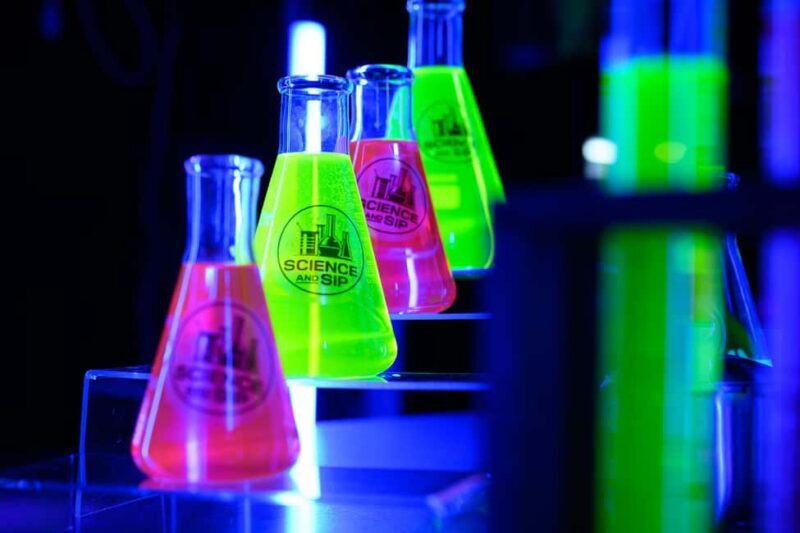 Los Angeles: Science and Sip The Drunken Laboratory - Good To Know  