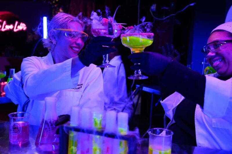Los Angeles: Science and Sip The Drunken Laboratory - Practical Tips for Your Visit