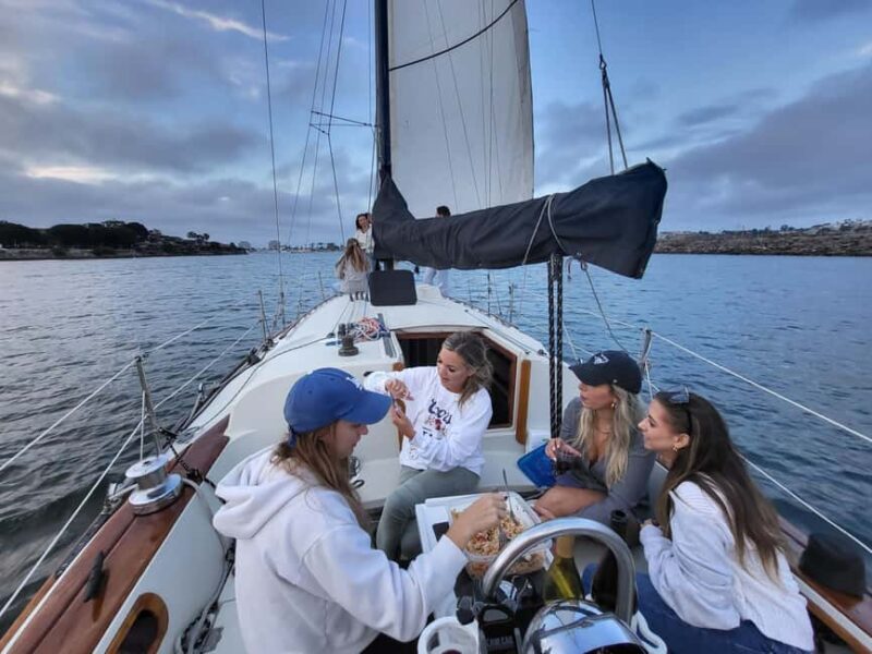 Los Angeles: Sunset Sailing - Authentic Experiences and Authentic Guides