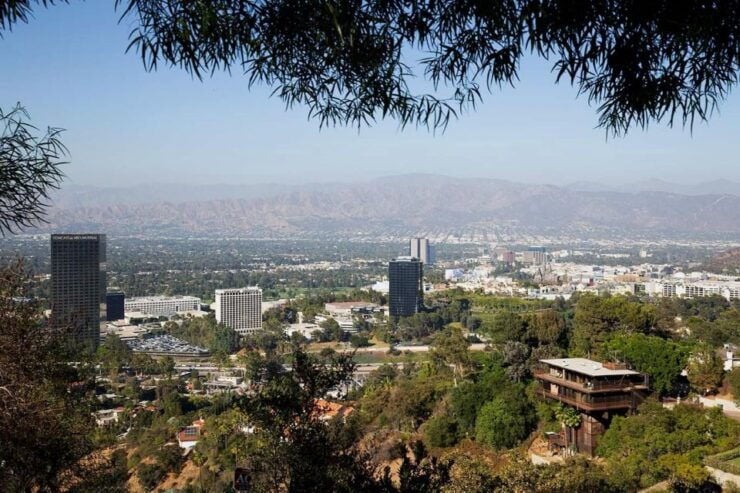 Los Angeles: The Best of Celebrity Homes With Pro Guide - Good To Know