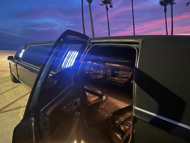 Los Angeles: Venice Beach Limo Tour - Customer Reviews