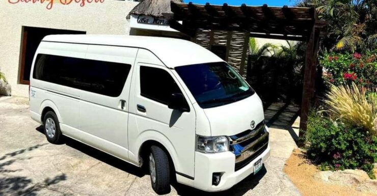 Los Cabos Airport: Group Transportation to La Paz - Transportation Experience