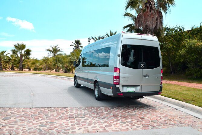 Los Cabos Airport Shuttle Roundtrip Hotels Only - A Practical Look at the Los Cabos Airport Shuttle Roundtrip Hotels Only Experience