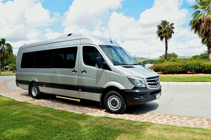Los Cabos Airport Shuttle Roundtrip Hotels Only - Who is This Service Perfect For?
