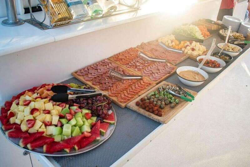 Los Cabos: Jazz & Wine Sunset Catamaran Cruise - Why This Tour Offers Good Value