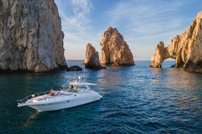 Los Cabos Luxury Yacht Charter Private Tour - Overview of the Luxury Yacht Charter Tour