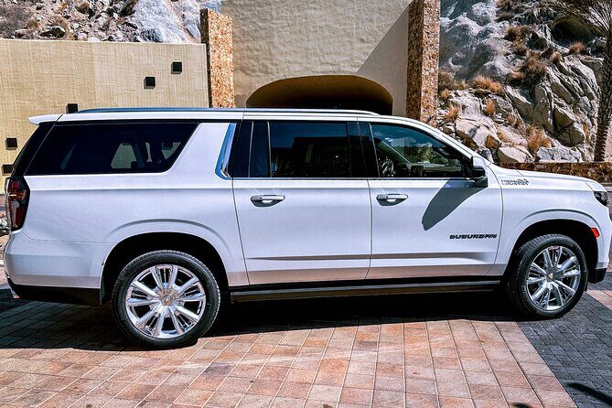 Los Cabos One Way Deluxe Suburban Transportation 5 pax - A Detailed Look at the Los Cabos One Way Deluxe Suburban Transportation