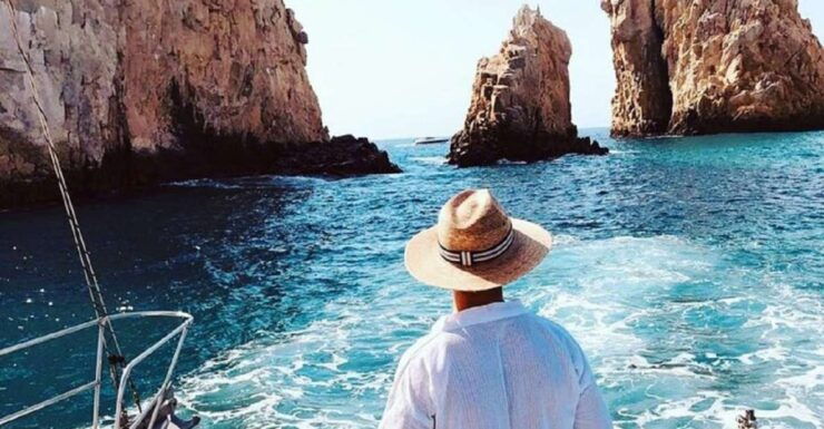 Los Cabos: Sunset Cruise With Open Bar and Snacks - Experience Highlights
