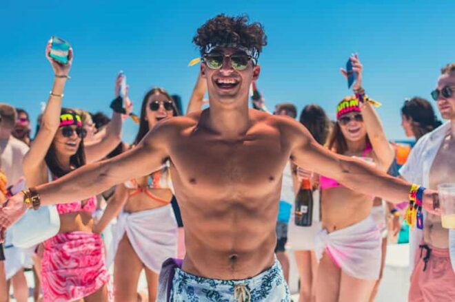 Los Cabos: Sunset: Party Cruise! Open Bar With Fajitas Food - Experience Highlights