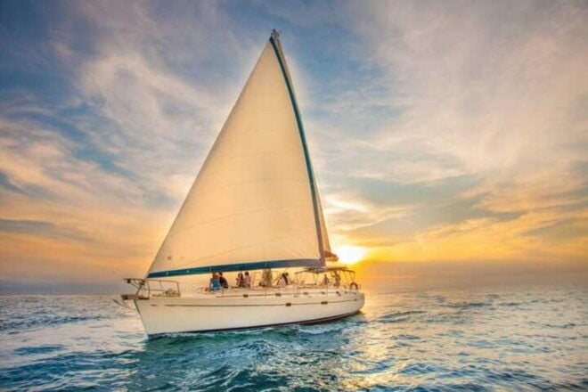 Los Cabos: Sunset Sailboat Tour With Snacks and Drinks - Booking and Cancellation