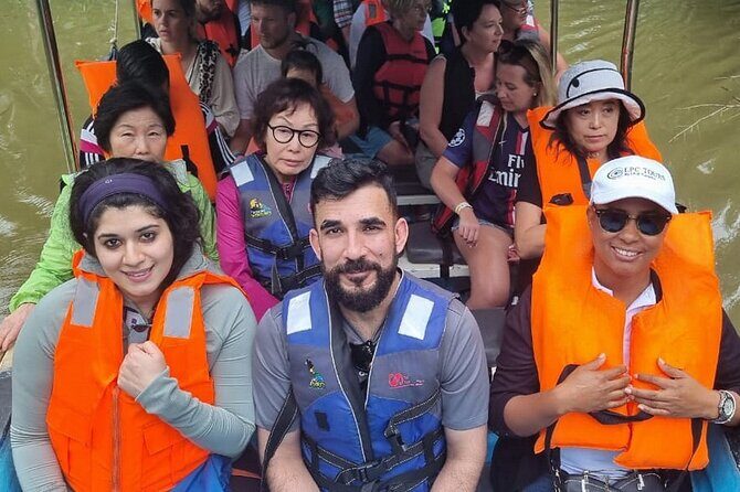 Los Haitises Day Trip with Montaña Redonda and Paraíso Caño Hondo - FAQ