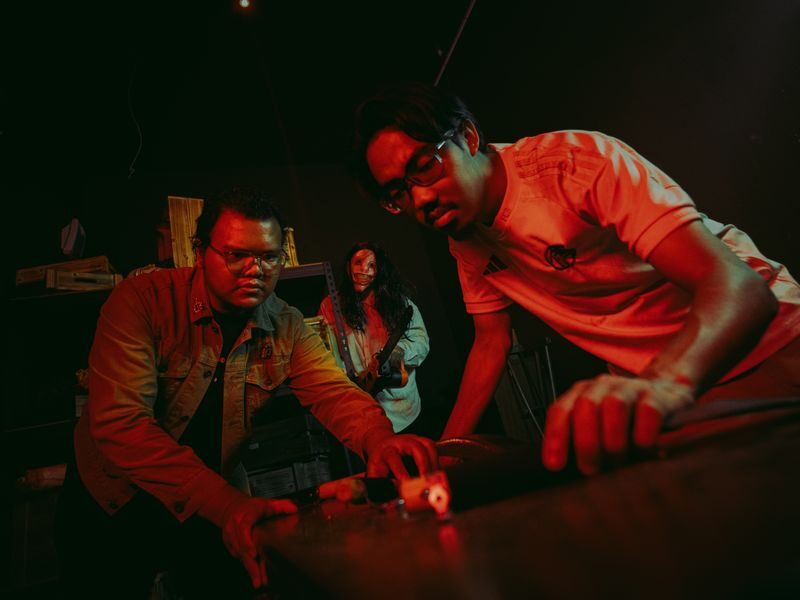 LOST in KL Escape Rooms Experience (Sri Petaling) - From a ramen shop to a ghost wedding