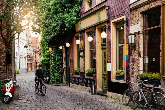 Lottery Hunt Outdoor Escape Game in Historic Ghent - Meeting and Pickup