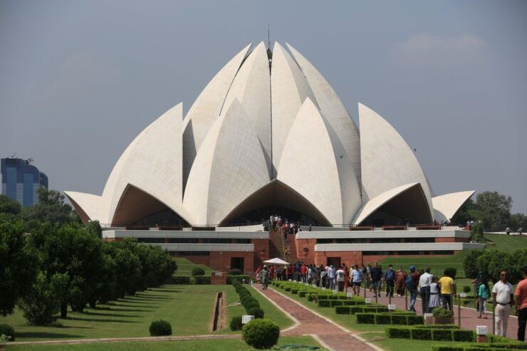 Lotus Temple Private Tour by Car With Skip the Line - Good To Know