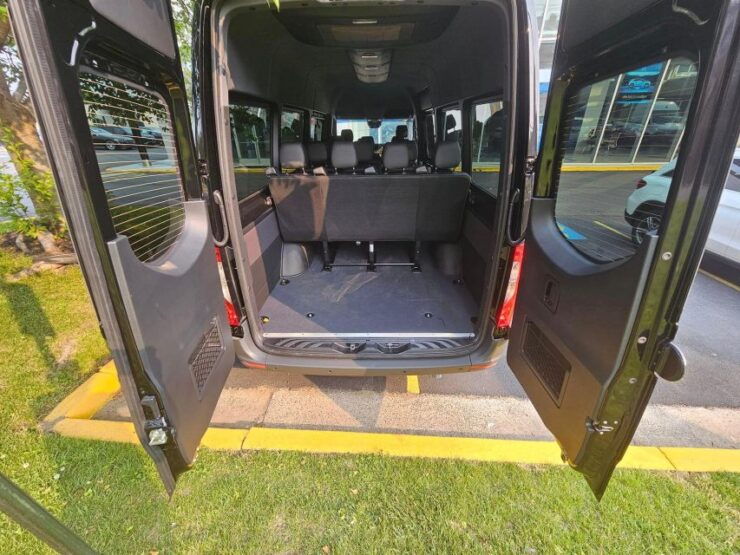 Loudoun Vineyard Tour Transportation Included - Tour Itinerary and Duration