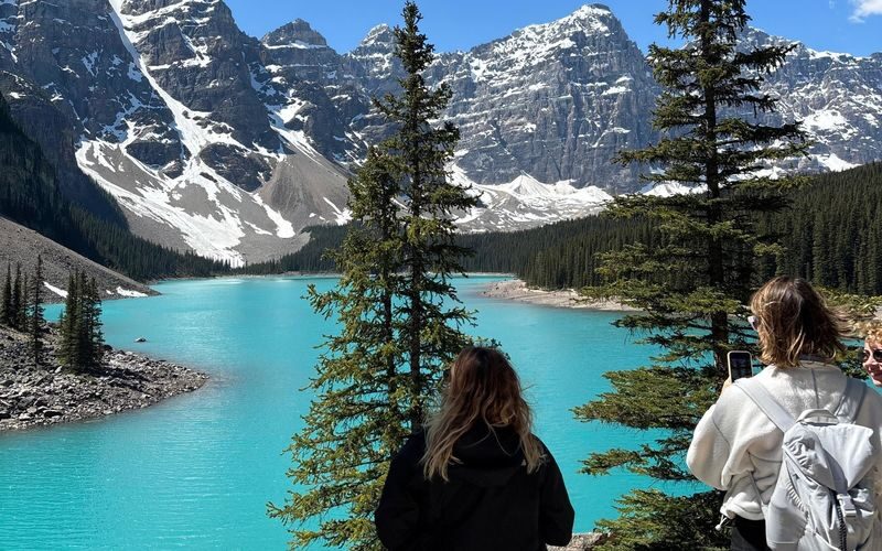 Louise Lake and Moraine Lake Full-Day Scenic Adventure Tour - Two lakes, one full day