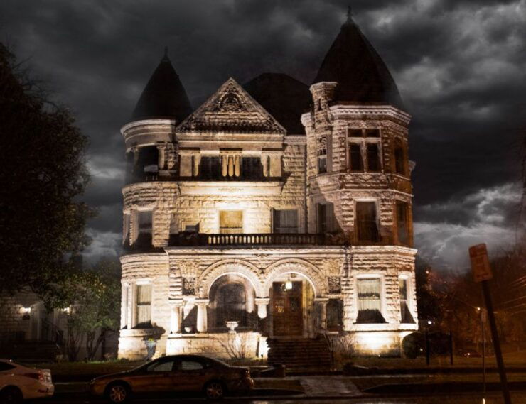 Louisville: Derby City Ghosts Haunted Walking Tour - Ghostly Legends and Lore