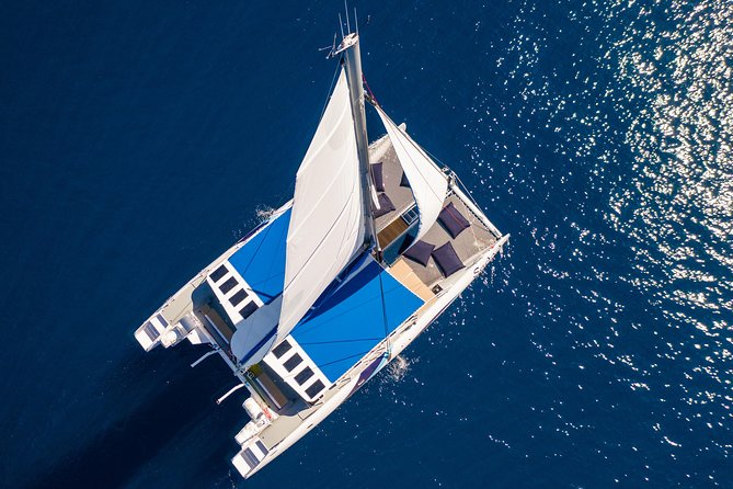 Lounge Catamaran SODADE Half-Day - The Sum Up