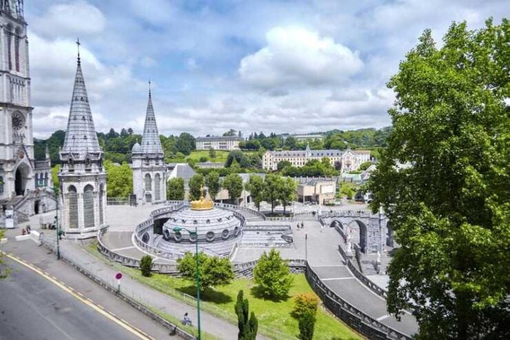 Lourdes: Capture the Most Photogenic Spots With a Local - Iconic Photogenic Locations