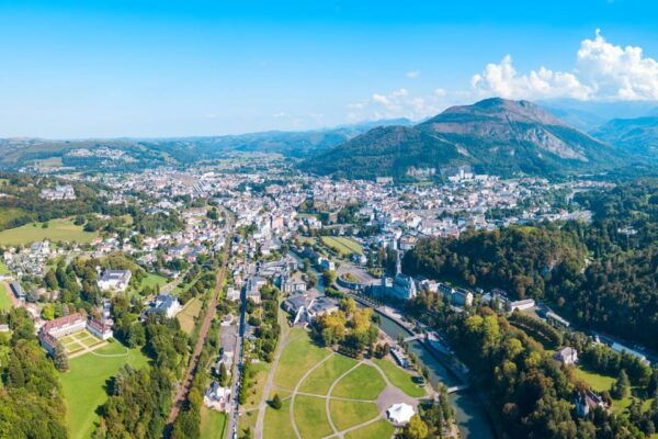 Lourdes: Capture the Most Photogenic Spots With a Local - Cancellation Policy