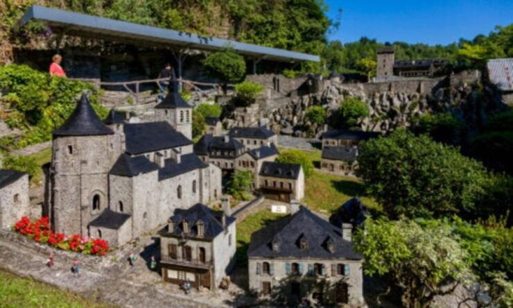 Lourdes Pass: 2 Museums to Visit and the Little Train - Museums Included in the Pass