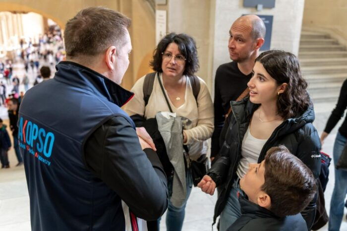 Louvre Highlights Guided Tour - Booking and Pricing Information