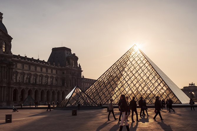Louvre Highlights Tour: Mona Lisa Venus De Milo & Crown Jewels - Traveler Photos and Tips