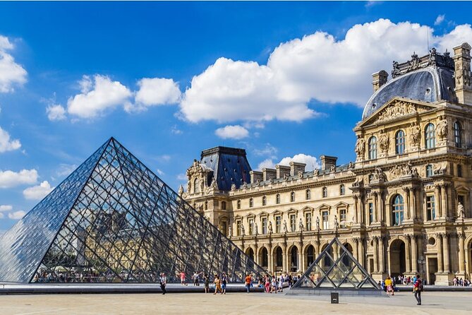 Louvre Masterpieces in 2 Hours - Enriched Visit With a Multilingual Tour Guide