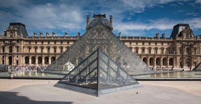 Louvre Museum Highlights: 2-Hour Private Guided Tour - Private Group Option and Admission Details