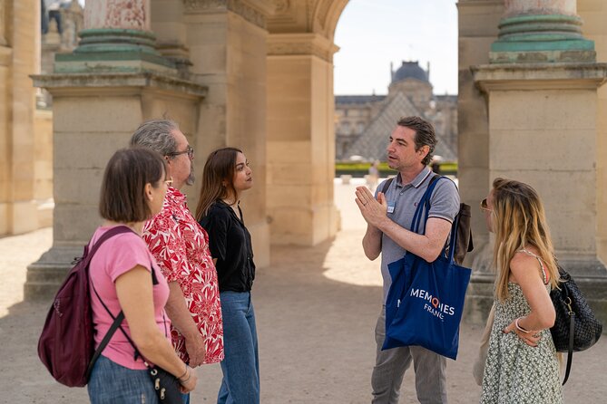 Louvre Museum Must-Sees: Semi-Private Guided Tour - Meeting and Pickup Details
