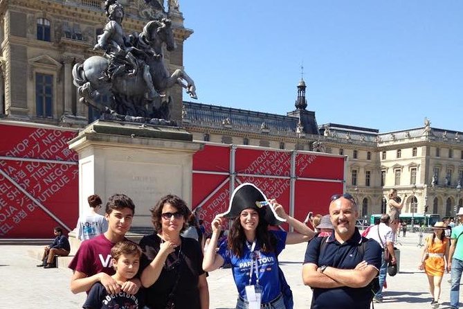 Louvre Museum Private 2-H Tour on Italian Art and Masterpieces - Overview of Louvre Museum and Tour