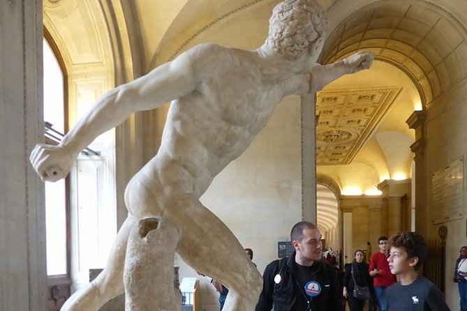 Louvre Museum Private 2-H Tour on Italian Art and Masterpieces - Accessibility and Transportation