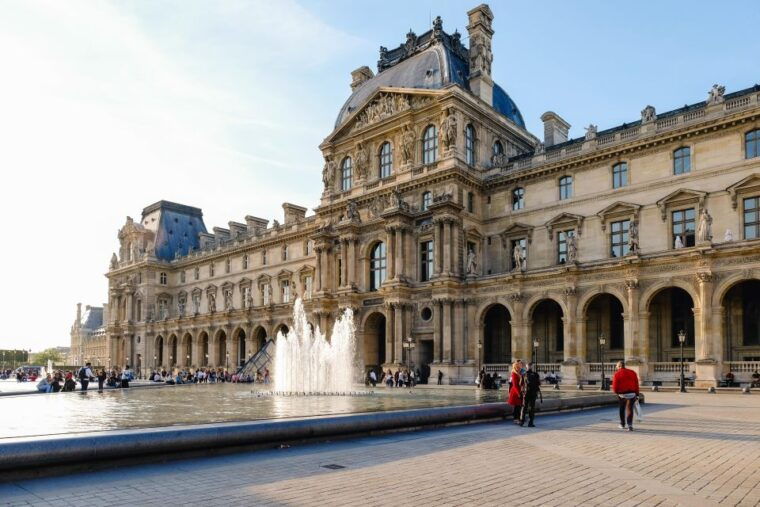 Louvre Museum Skip-the-Line Guided Tour - Expert Guide Experience