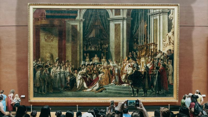Louvre Museum Ticket with Priority Access to the Mona Lisa - Group entry, not a private door to the Mona Lisa