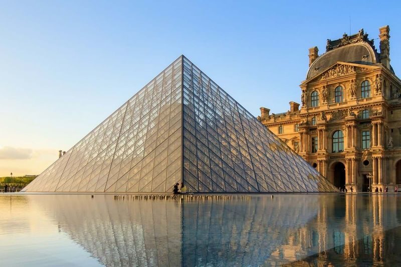 Louvre Museum with Mona Lisa Portrait Guided Tour in Paris - What to know before you book